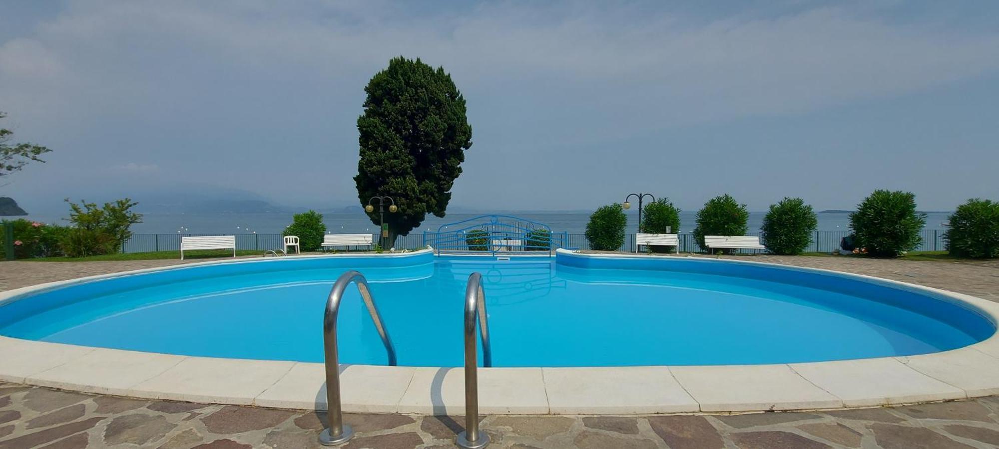 Hotel Florence มาแนร์บา เดล การ์ดา ห้อง รูปภาพ
