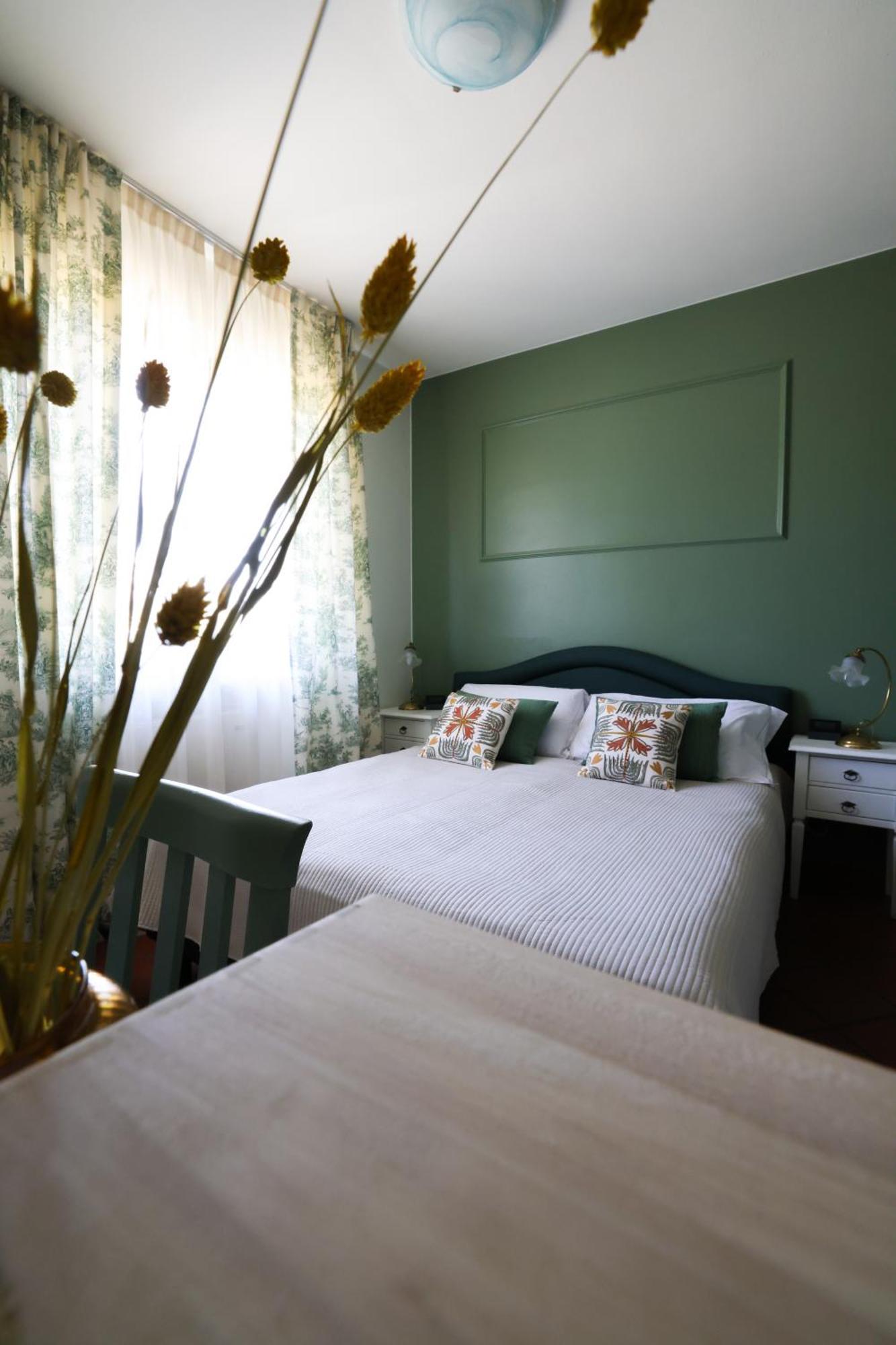 Hotel Florence มาแนร์บา เดล การ์ดา ภายนอก รูปภาพ