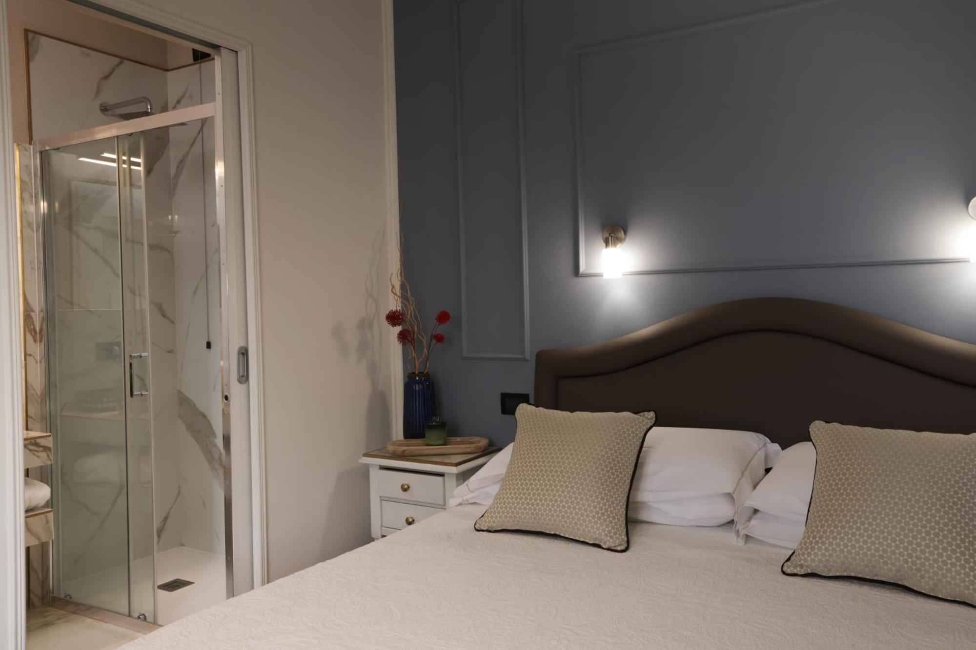 Hotel Florence มาแนร์บา เดล การ์ดา ภายนอก รูปภาพ